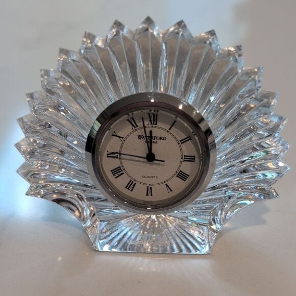 Waterford Crystal Shell Quartz Paperweight Desk Clock - Picture 6 of 6